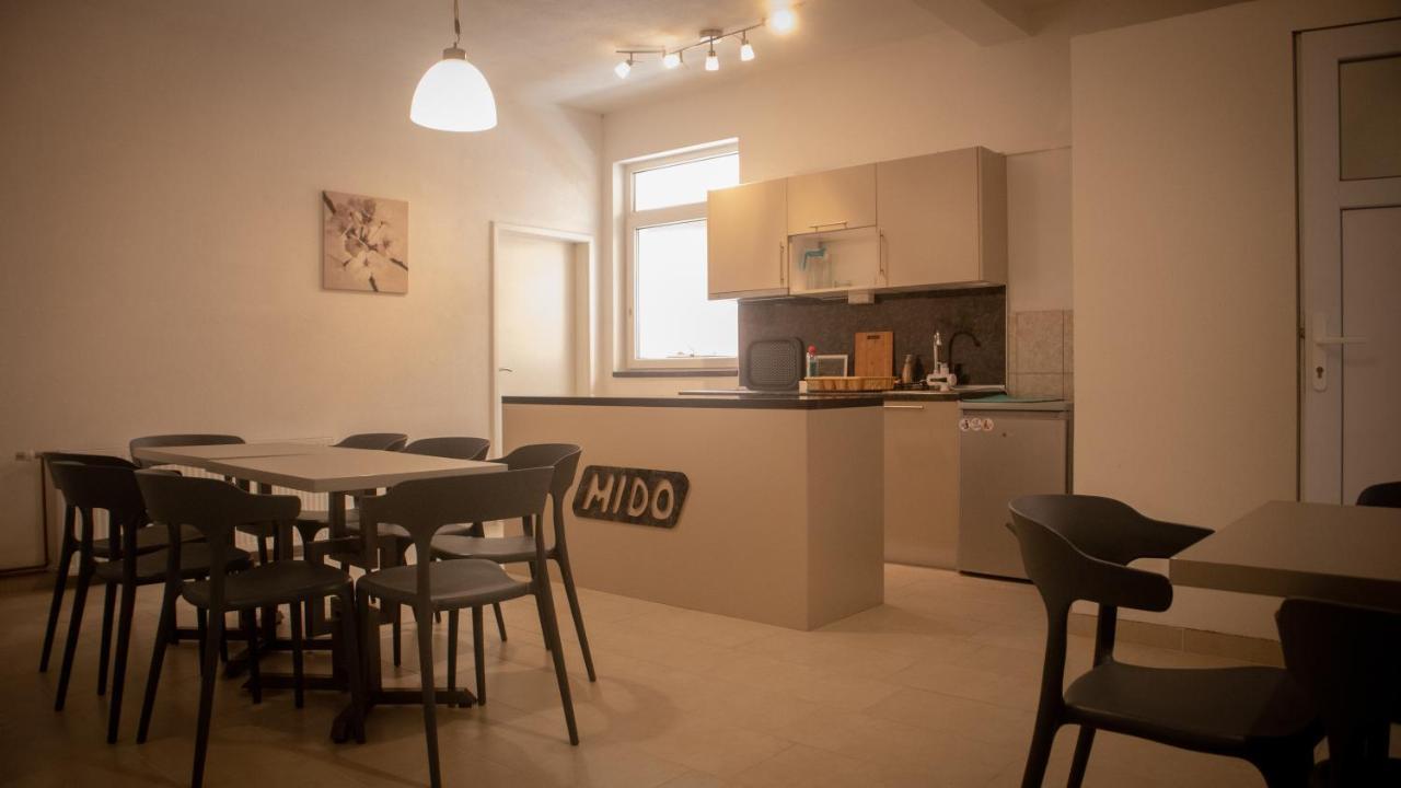 Apartments&Rooms Mido Visoko Zewnętrze zdjęcie