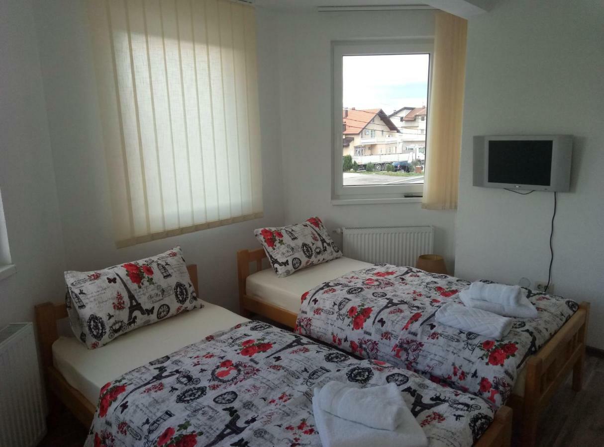 Apartments&Rooms Mido Visoko Zewnętrze zdjęcie